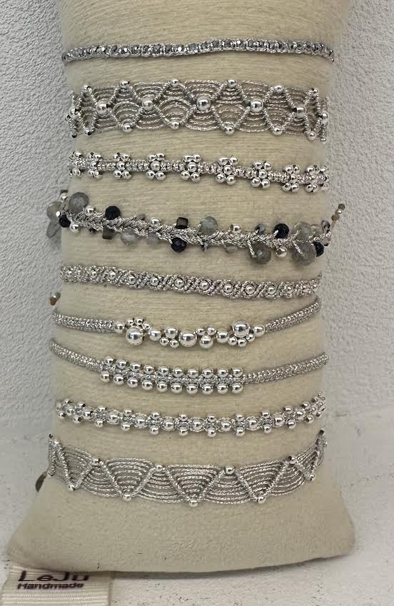 bracciale silver handmade con fascia e bolle piccole
