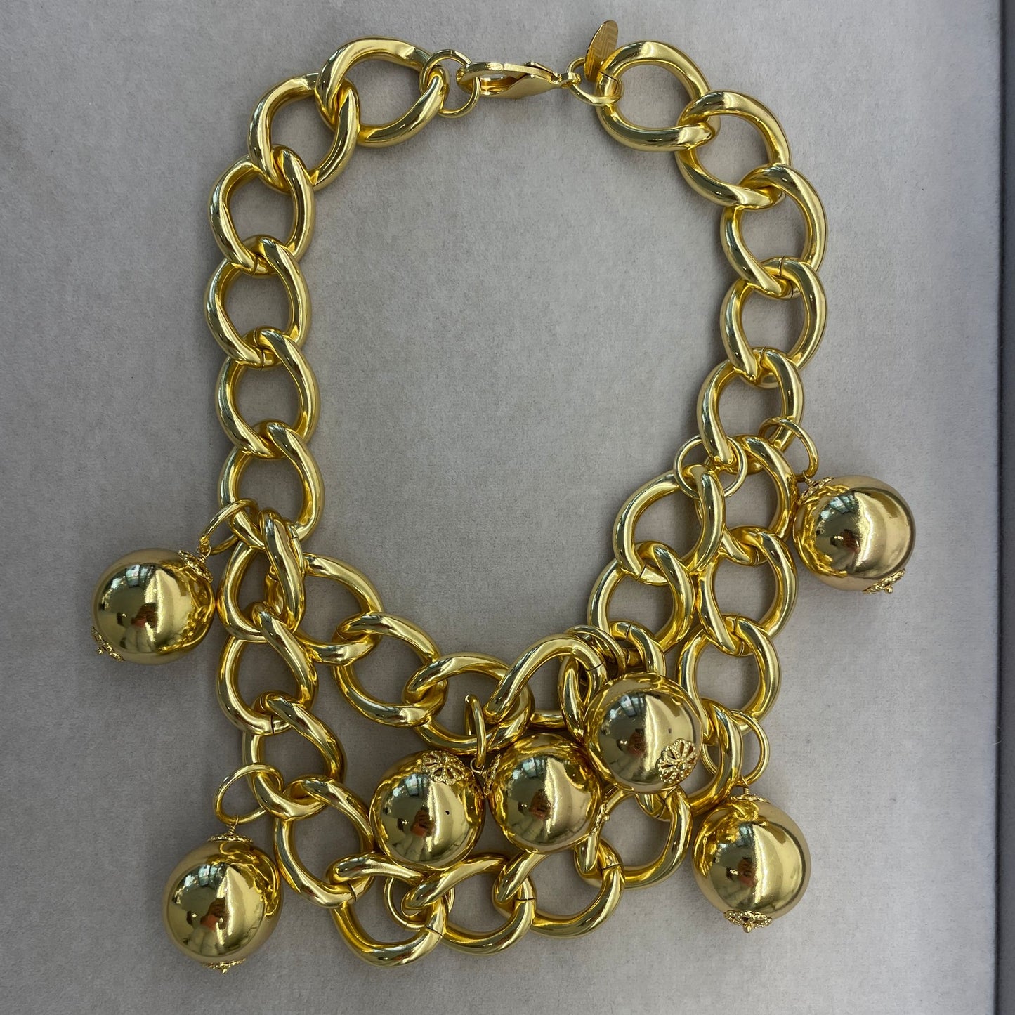 Collana girocollo con sfere