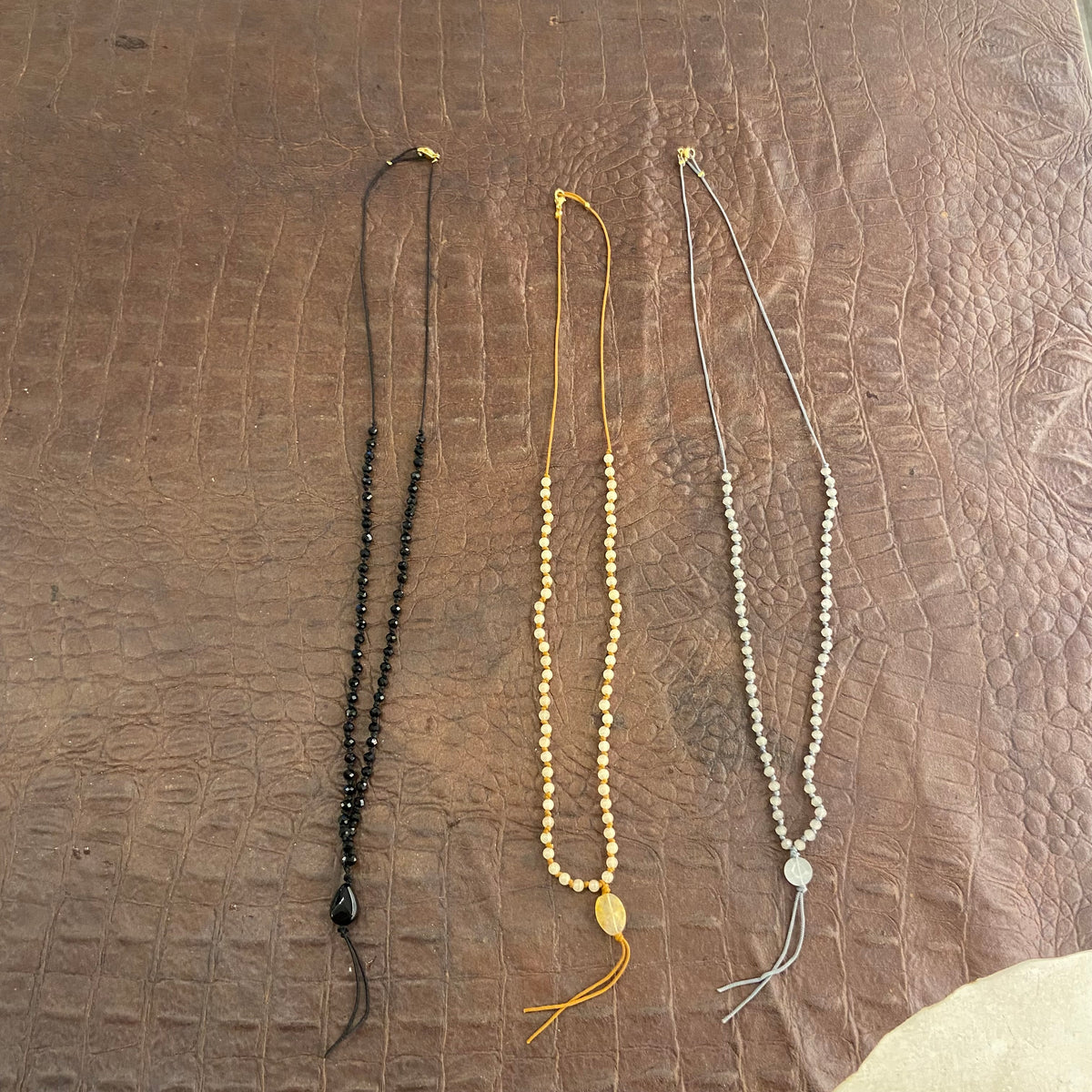 Collana Pietre