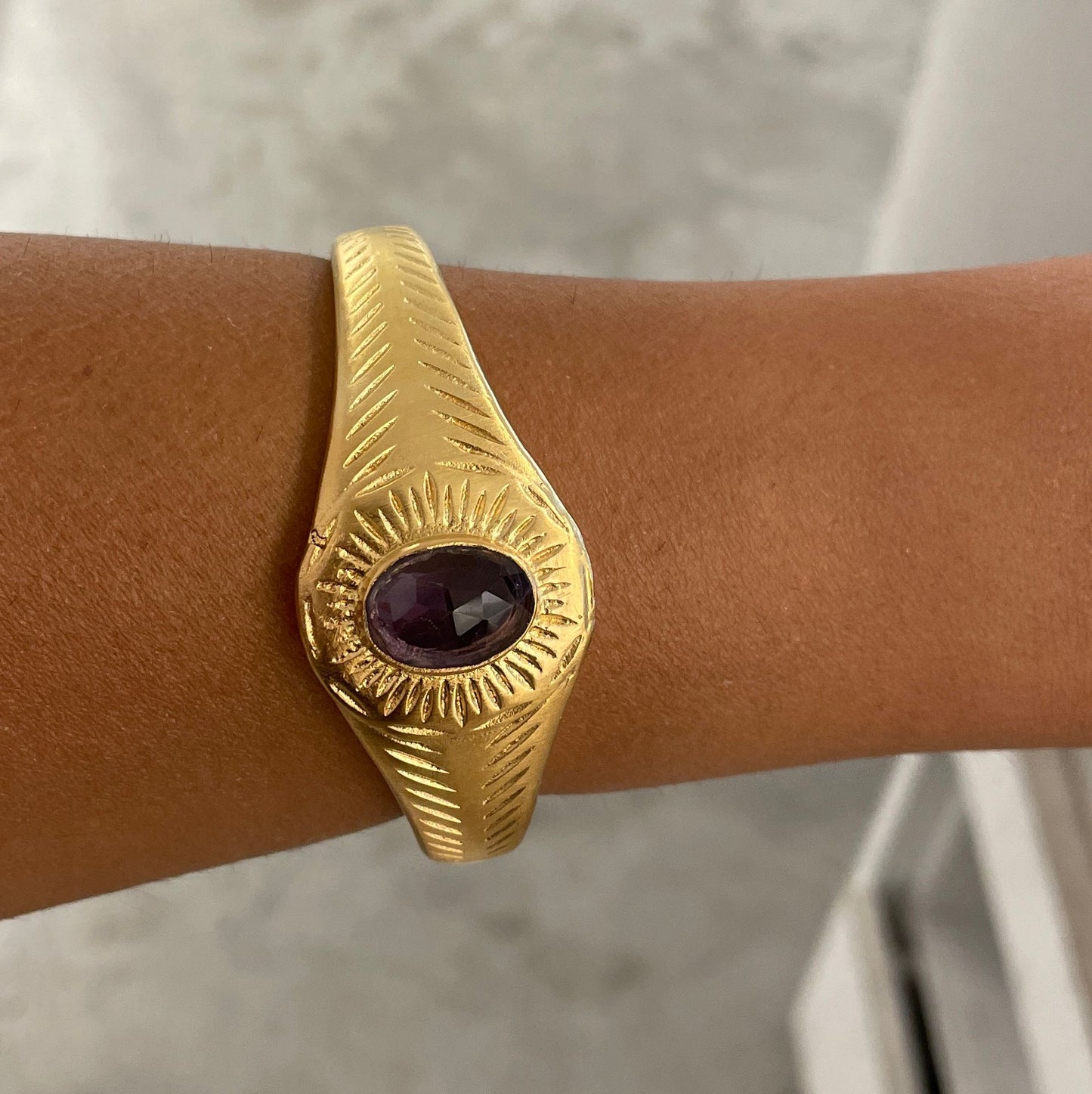 Bracciale rigido pietra ametista