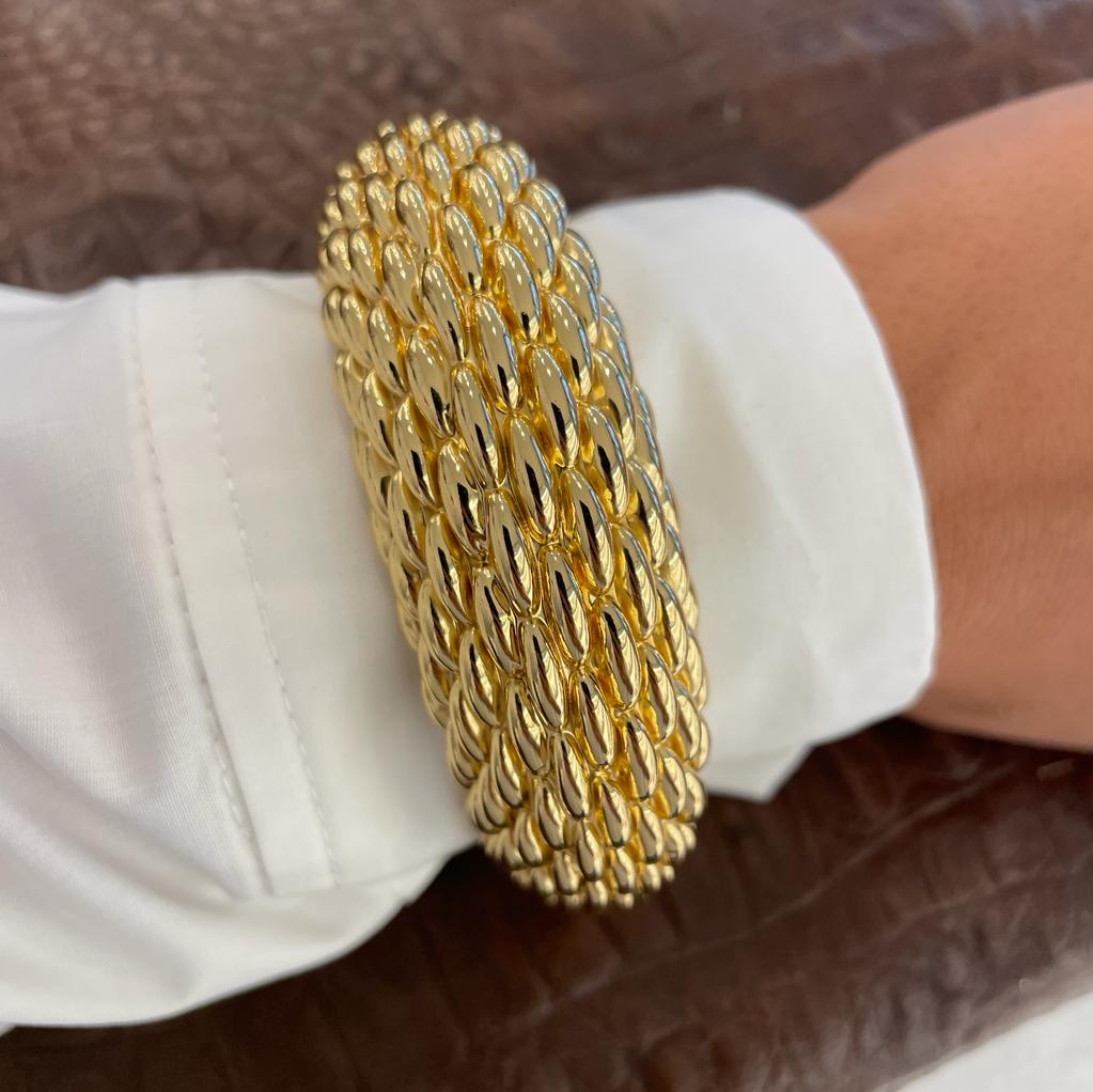 Bracciale rigido dorato