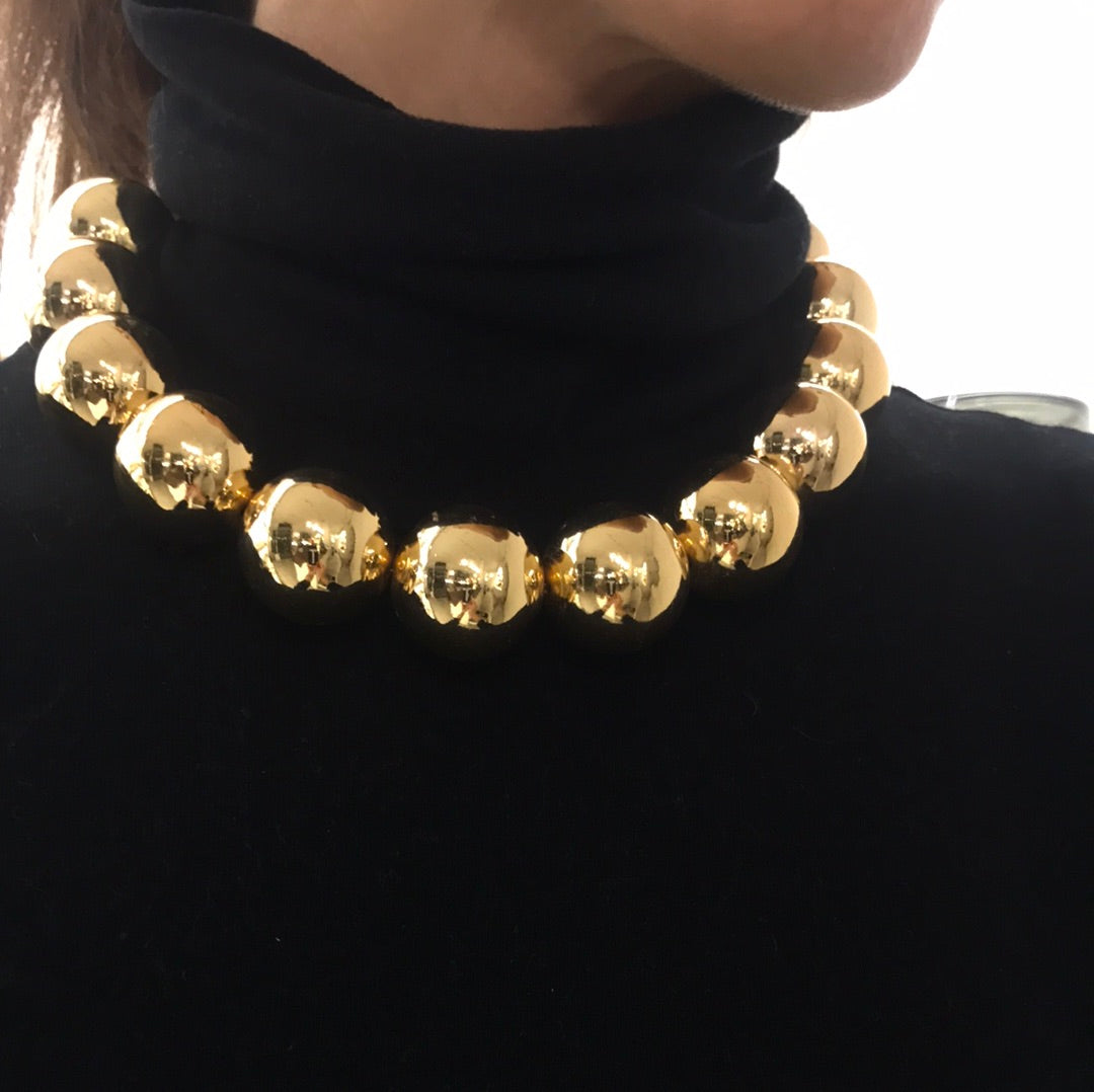 Collana sfere grandi dorate