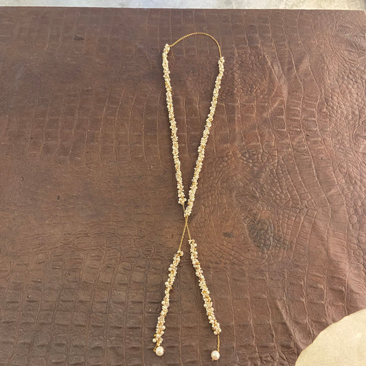 Collana perle piccole a cravattino