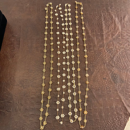 Collana Margherite perline piccole filo lurex, lunga