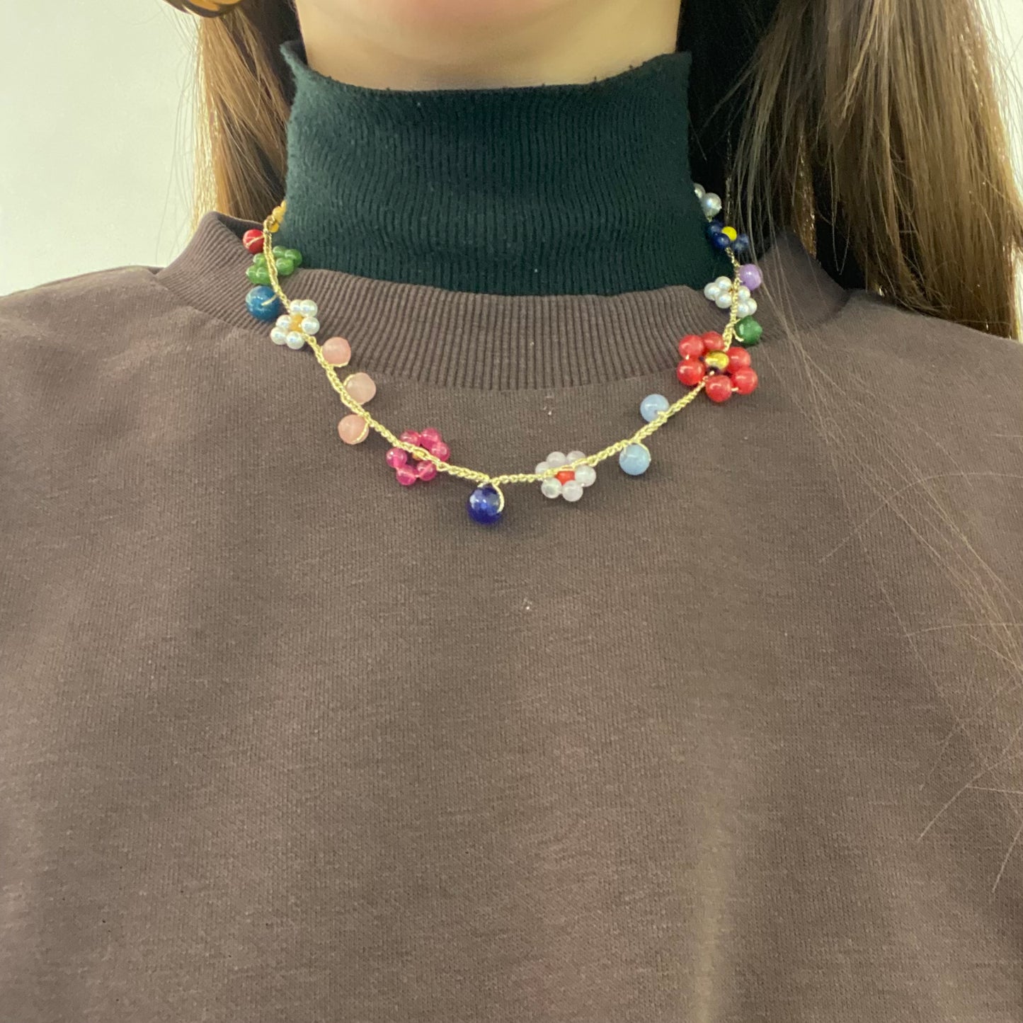 Collana perline piccole filo lurex, corta multicolor