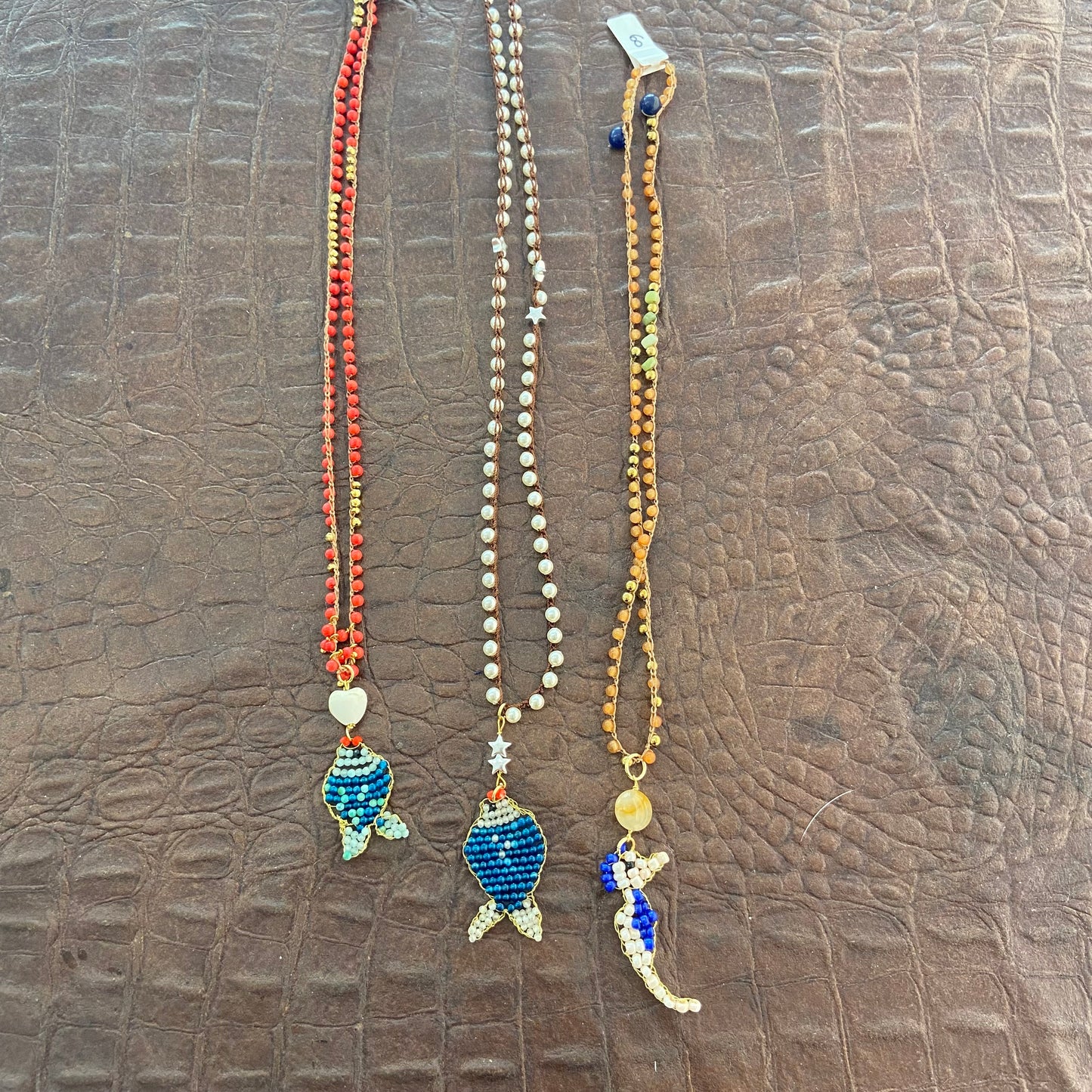 Collana perline pesce piccolo e cavalluccio