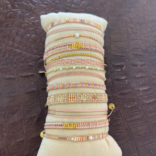 Bracciale perline e tessuto