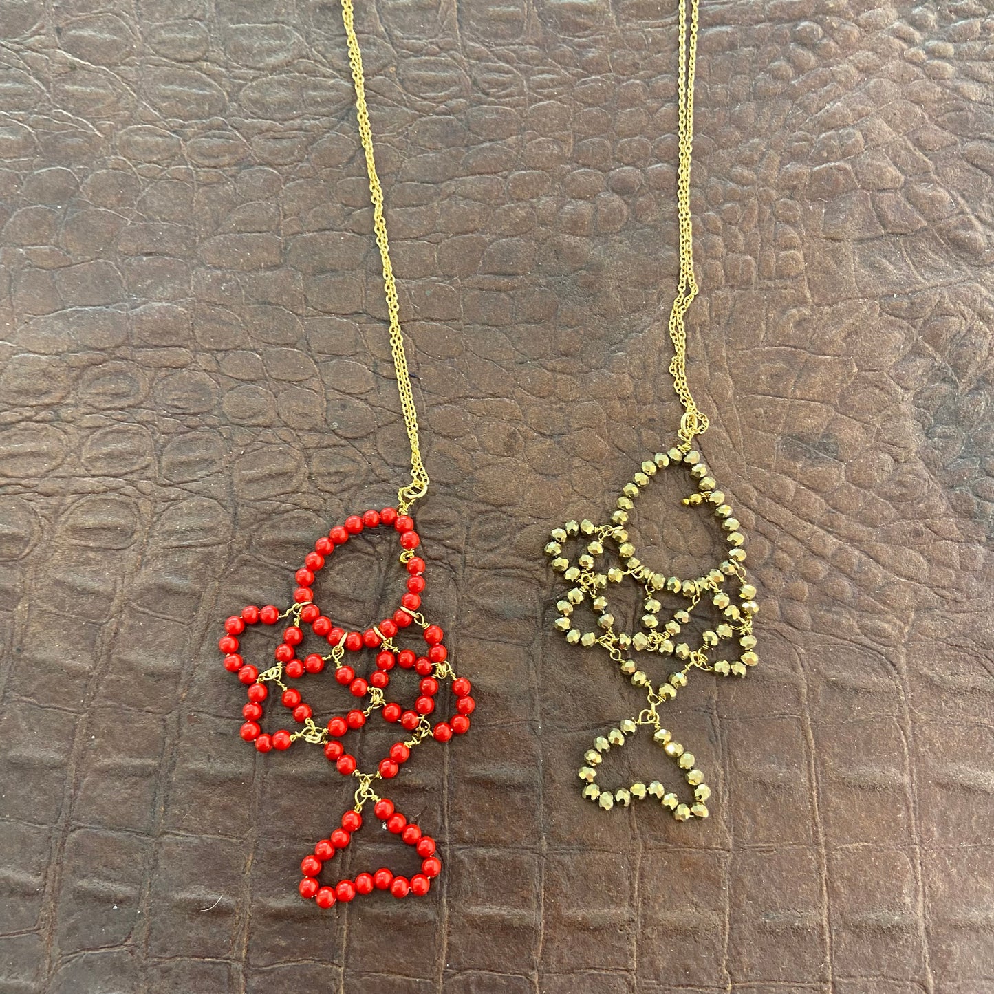 Collana lunga, Catena e pesce